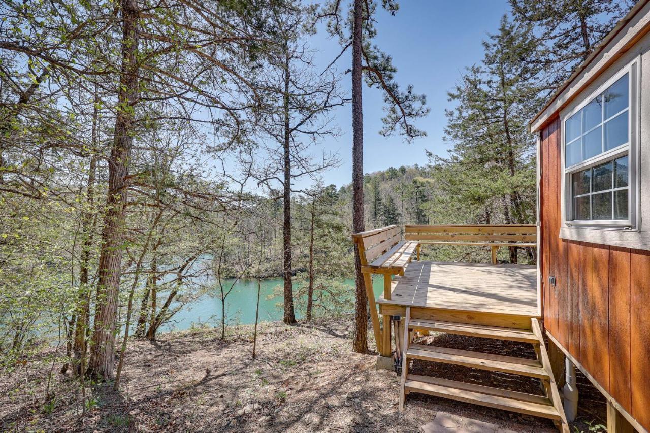 Cliffside Eureka Springs Cabin With Beaver Lake View Exterior photo